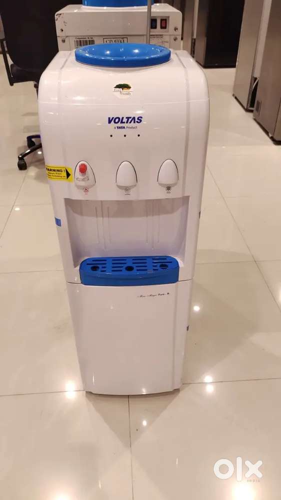 Voltas water dispenser