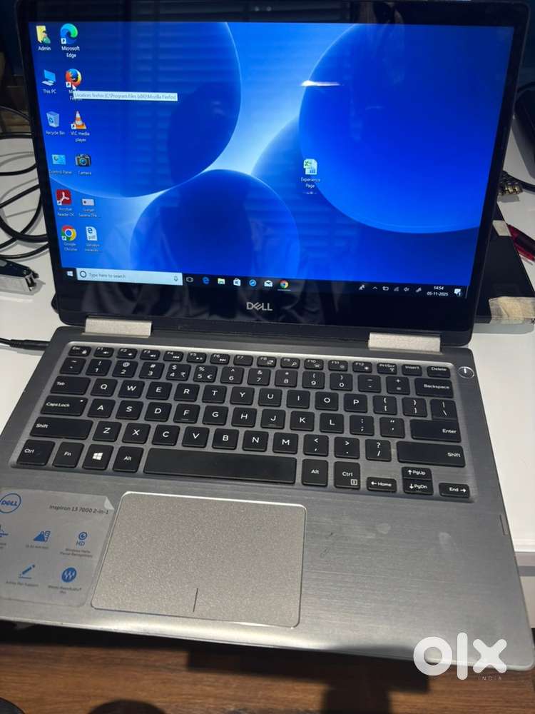 Dell Inspiron laptop with touch screen support