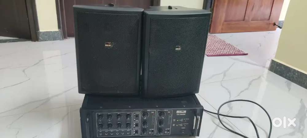 Ahuja amplifier with 2 speakers
