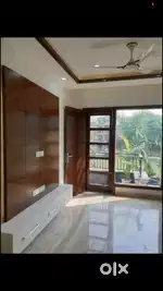 5 marla independent triple story near park for sale in sector 40 c