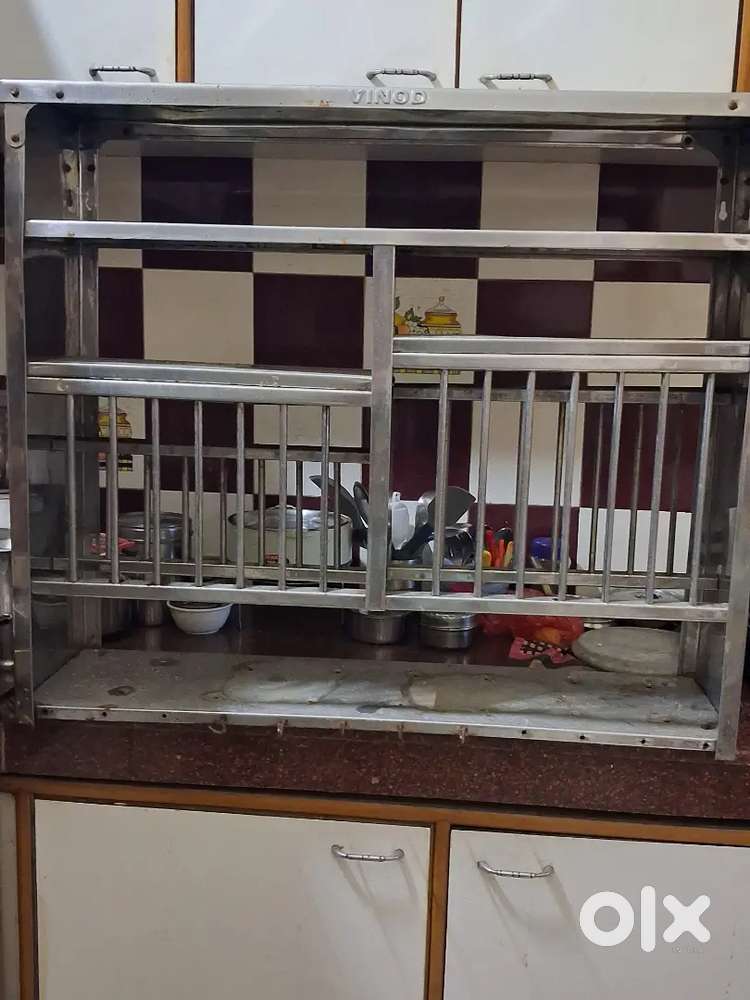 STEEL BARTAN STAND