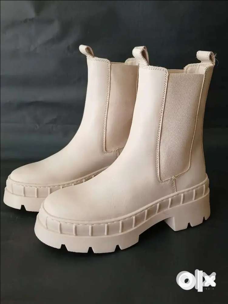 Steve Madden Leather boots Brand new girls shoes Girls boots