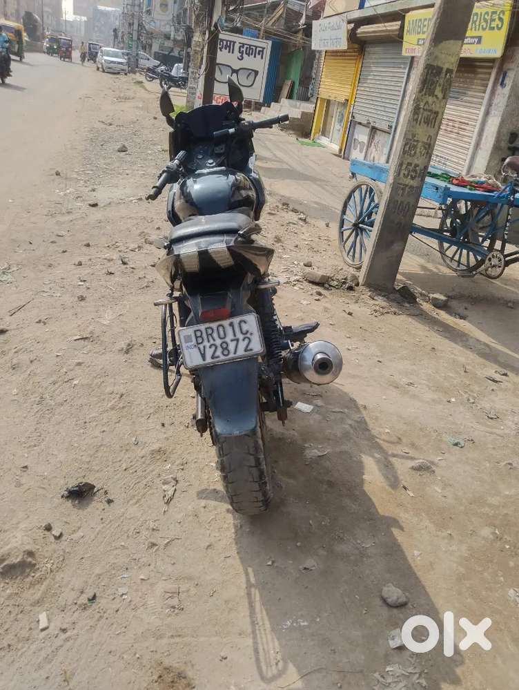 Bajaj pulsar =black colour