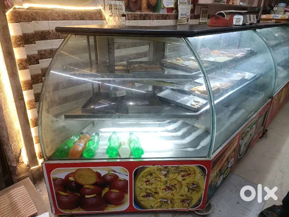 Sweets  Wali fridge bech rahe hain discount mein jisko chahie sampark