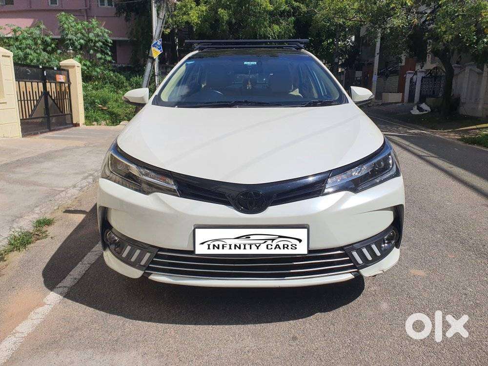 Toyota Corolla Altis 2013-2017 VL AT, 2017, Petrol