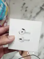 Airpods 4 3 weeks old
