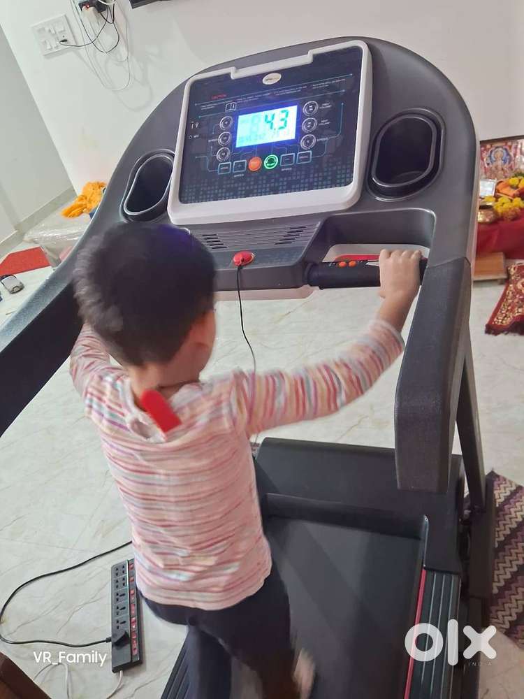 RPM Fitness 747S 3.5 HP Treadmill