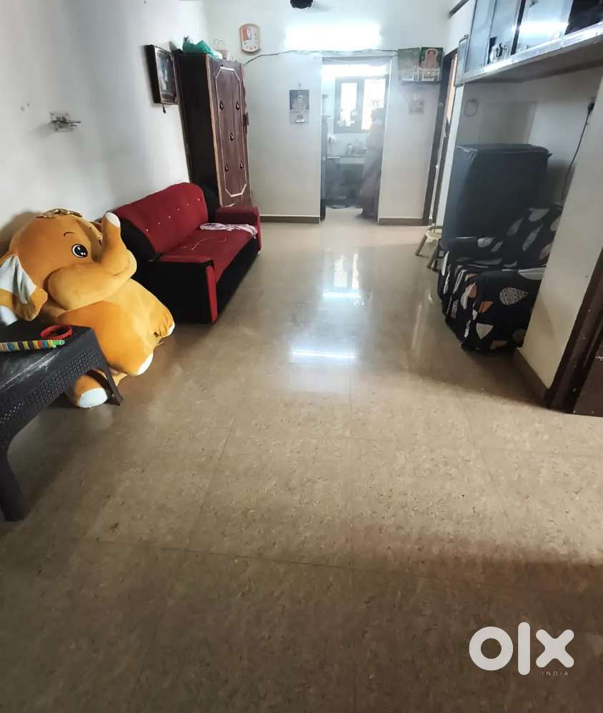 RESALE FLAT/ 2 BHK/ DANDEESWARAM VELACHERY