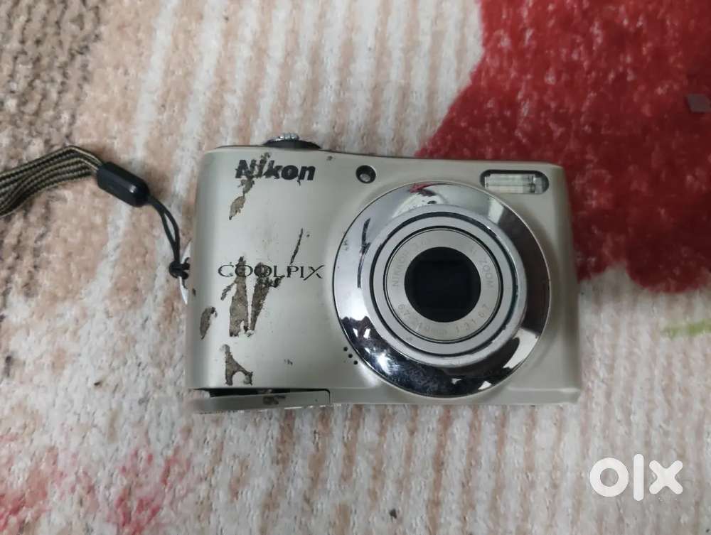 Iss camera mei sirf sell nahi baki ye camera ok hai