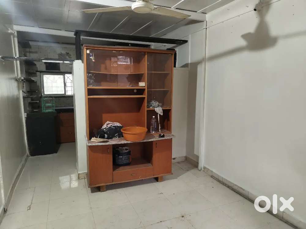 1 Rk available for karvenagar