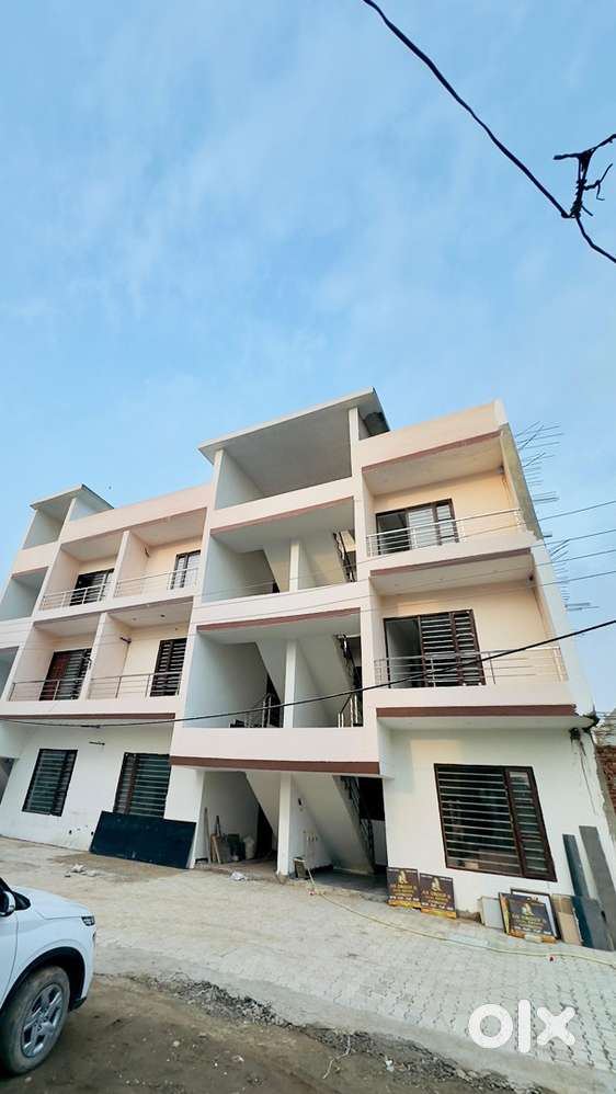 Big Size 110 Gaz 2 BHK Flat For Sale