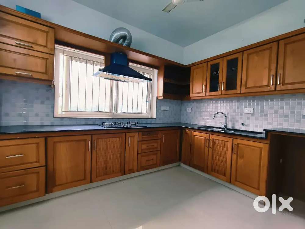 At Vazhuthacaud 2BHK flat for rent