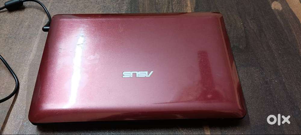ASUS Eee PC Seashell Series Netbook - Excellent Working Condition