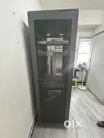 42U Rack with Power Manager