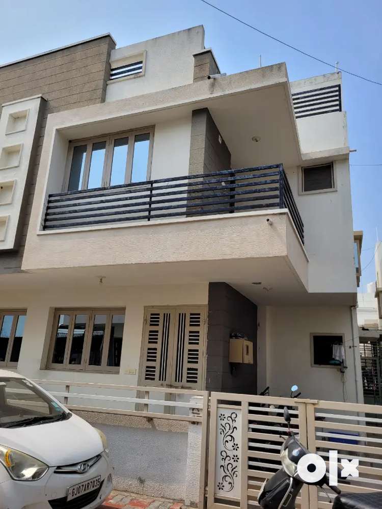 4-BHK full furnished Beautiful house at prime location