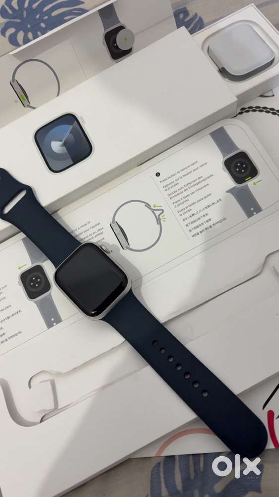 Apple watch serice 9 45mm 100battery health box open condition