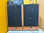 8 inch speaker 2 box and one amplifier