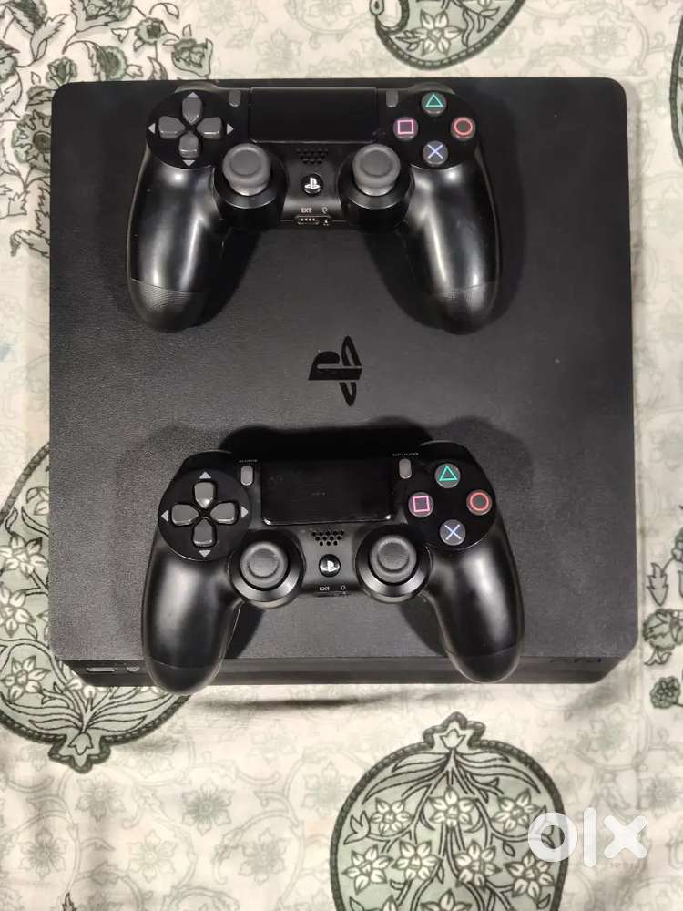 Good Condition 2 remote