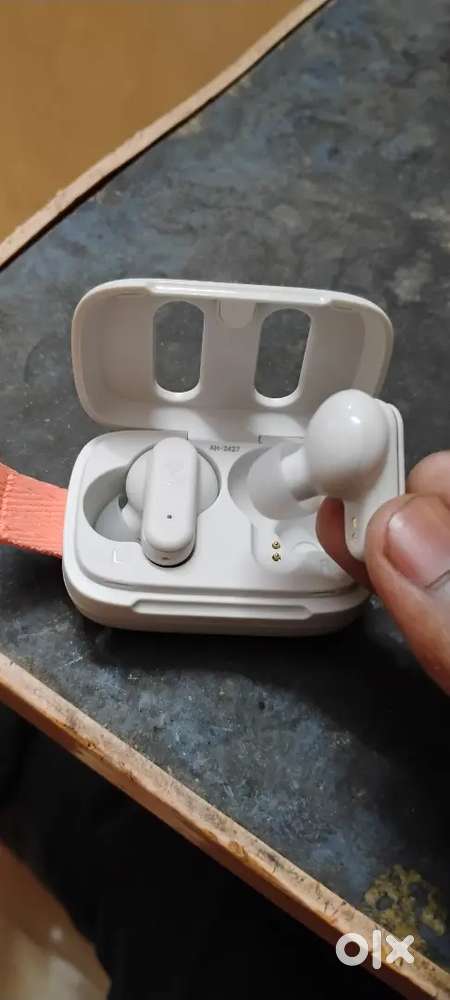 Dime 3 wireless earbuds
