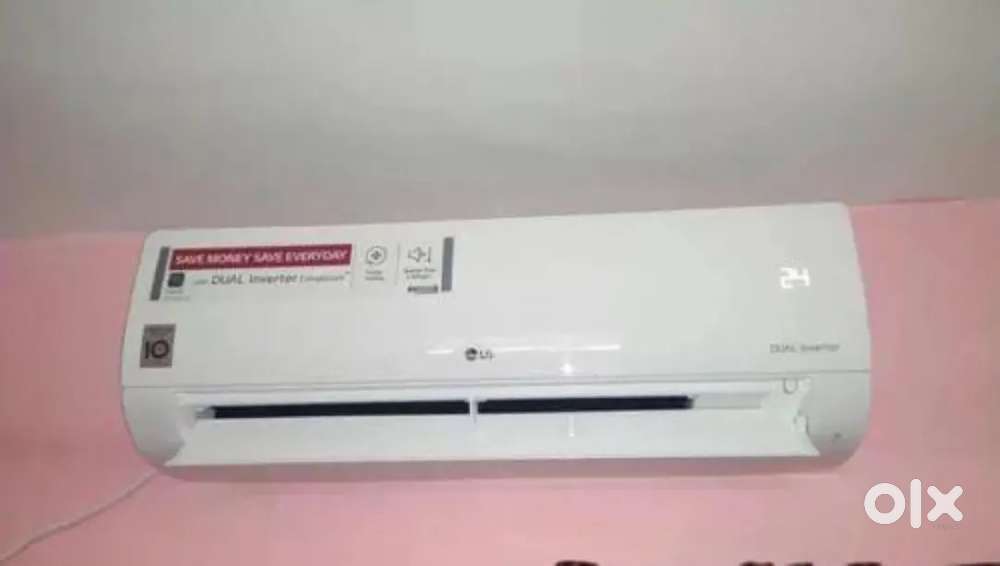 6 Months Used L.G 1.5 ton 5 Star Dual Inverter AC For Sale.