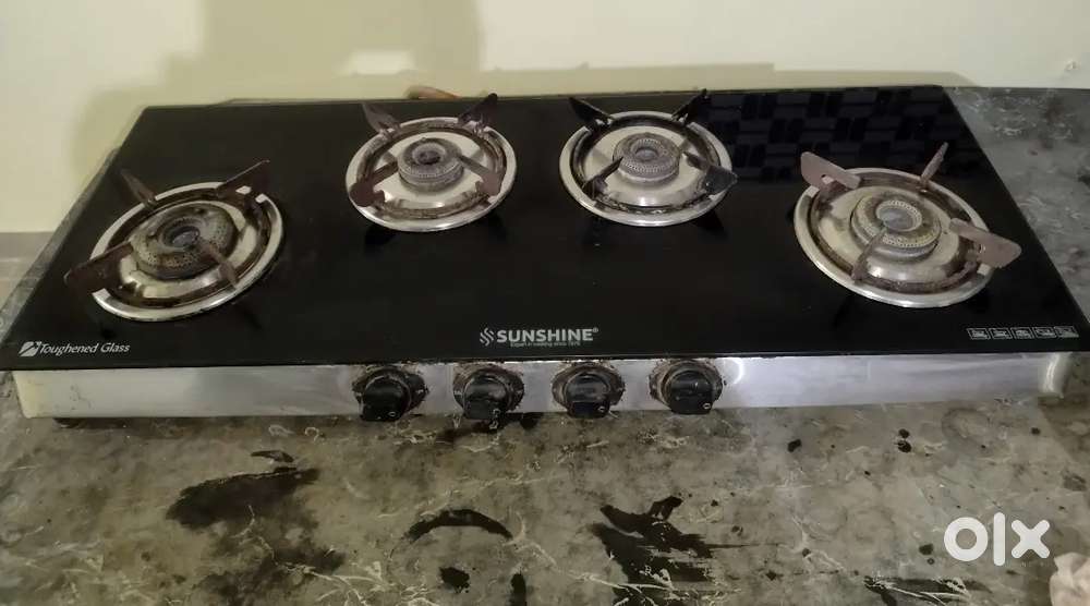 4 burner gas stove