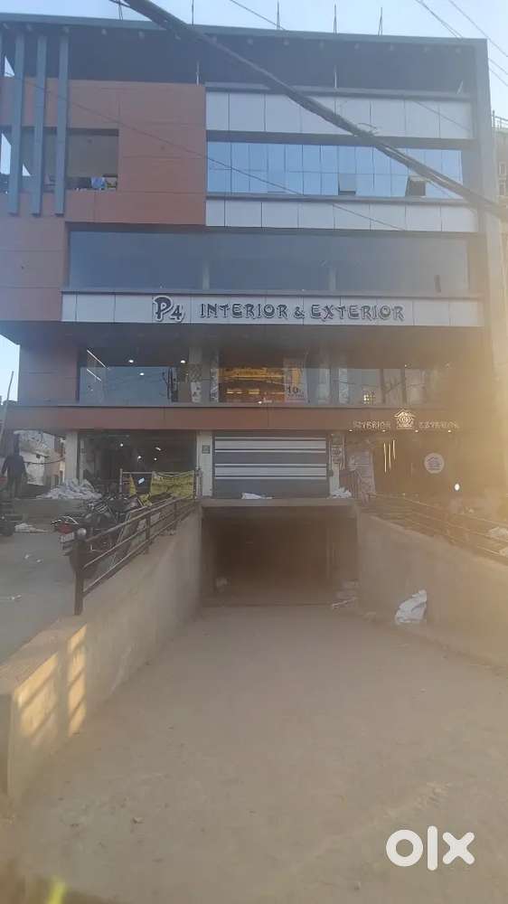 3 rd floor Area for rent