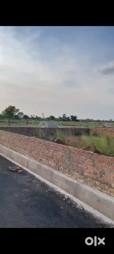 300 vargaj plot in Janwa tehsil bara