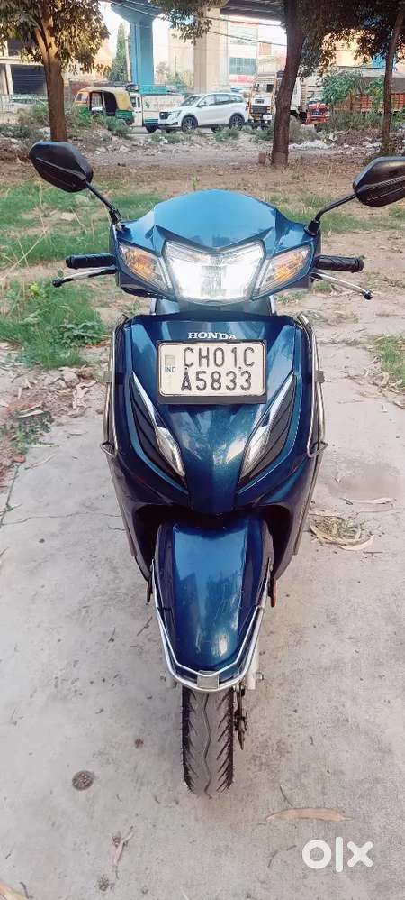 Activa 6g DLX LED LIGHT