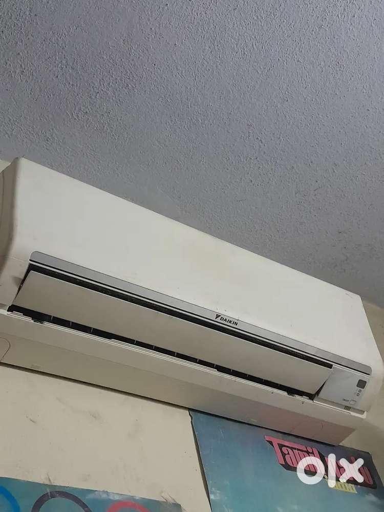 Daikin 1 ton AC 3 star