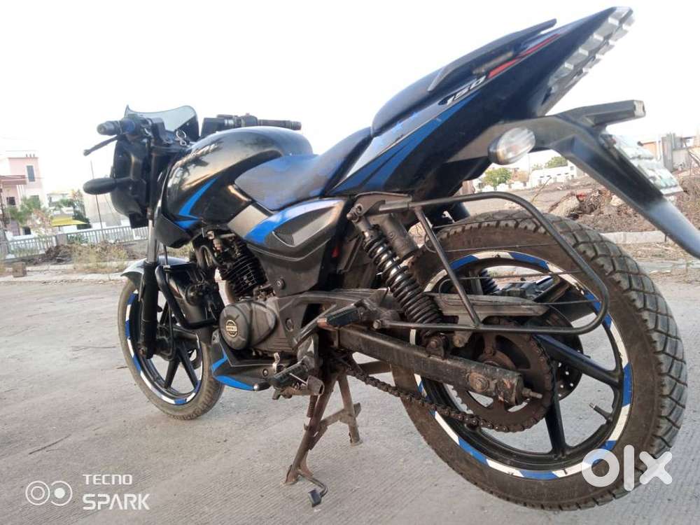 Bajaj pulser 150 .2019modal.good condition bike bike ka price fix hai