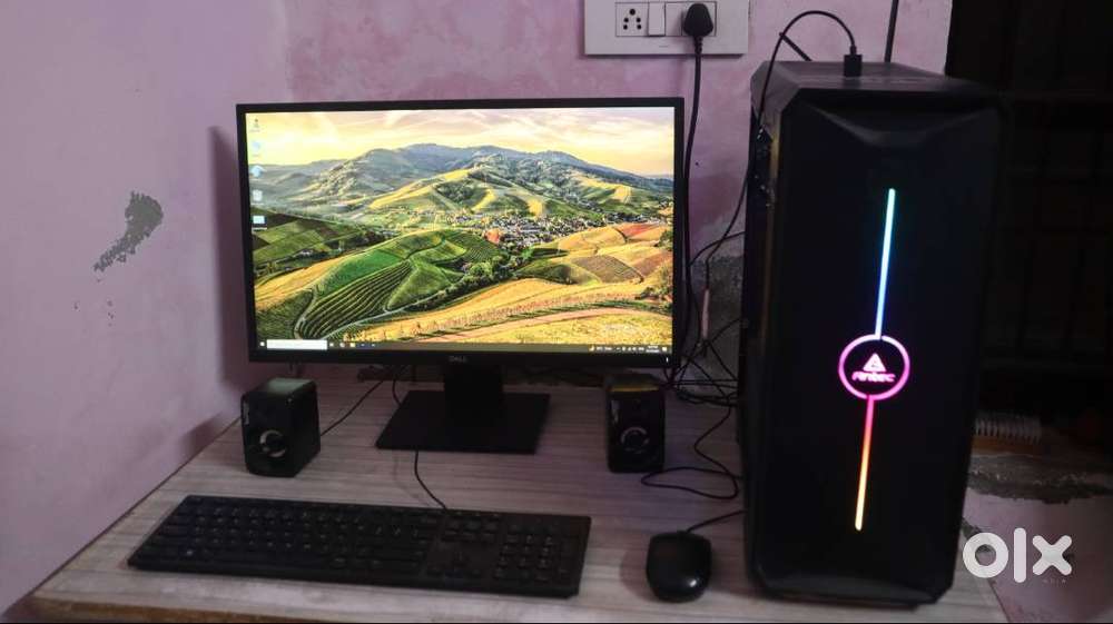 Computer  i7 11th Gen  GTX1050  RGB Lights
