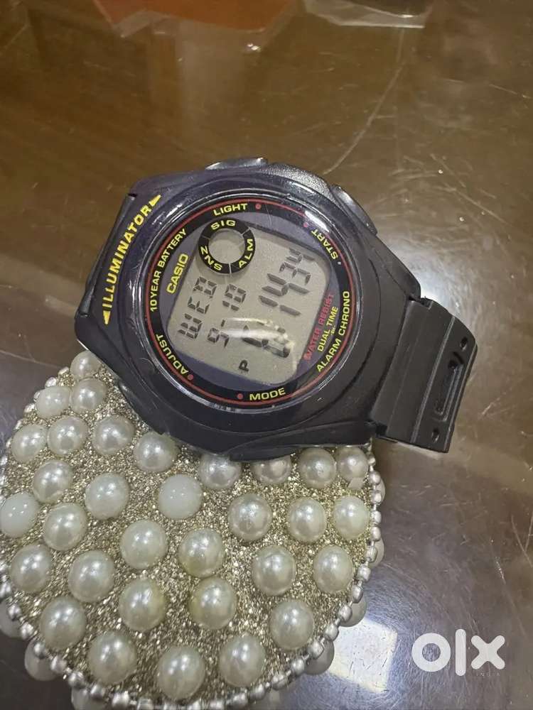 CASIO WATCH