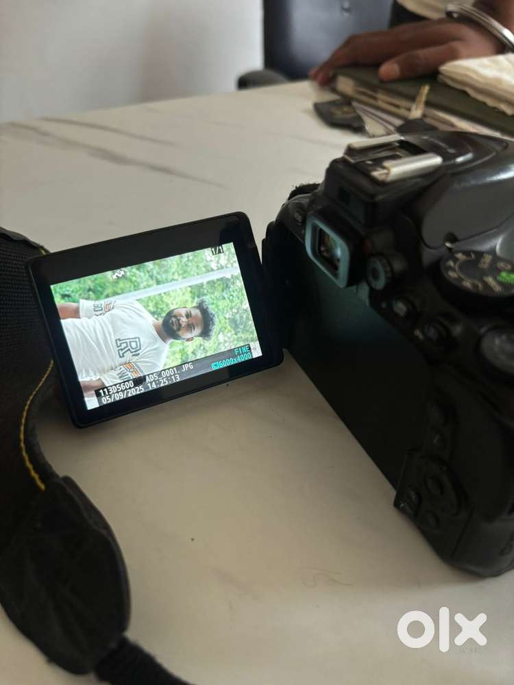 Nikon camera rest condition