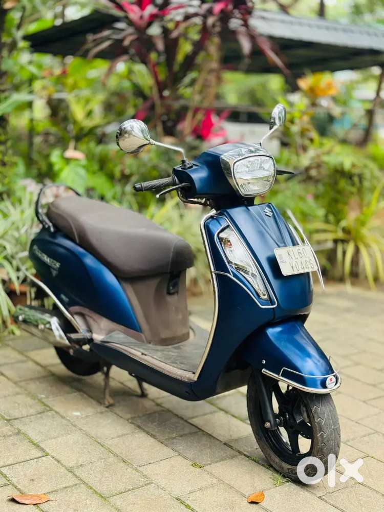 Suzuki access 2023 BT SINGLE OWNER. showroom service