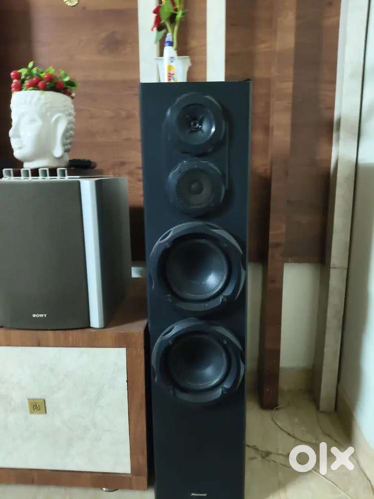 Poineer Home Theater