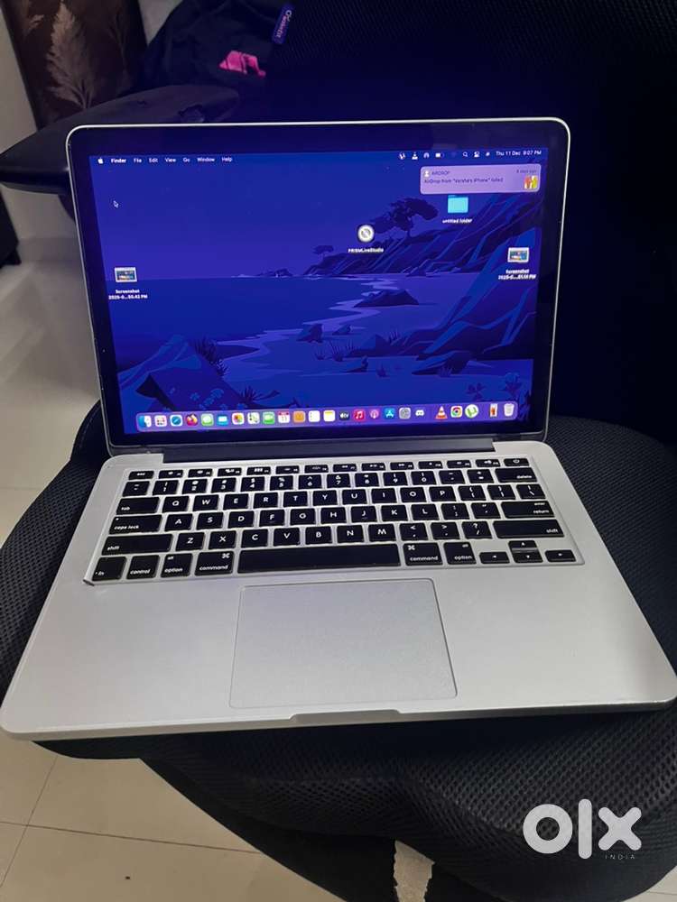 Macbook pro 13 in mint Condition