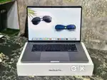 i7 Processor 16GB/512GB SSD (With Box) 3 Cycle Count Apple Macbook Pro