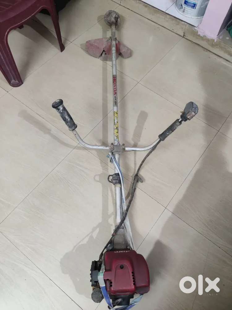 Honda Grass Cutting Machine