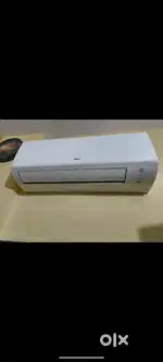 1 ton daikin split AC