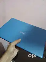 Acer laptop 4/256
