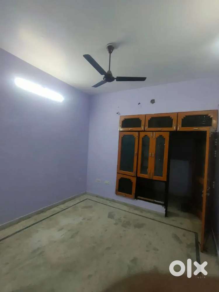 2/3 BHK independent house without owner