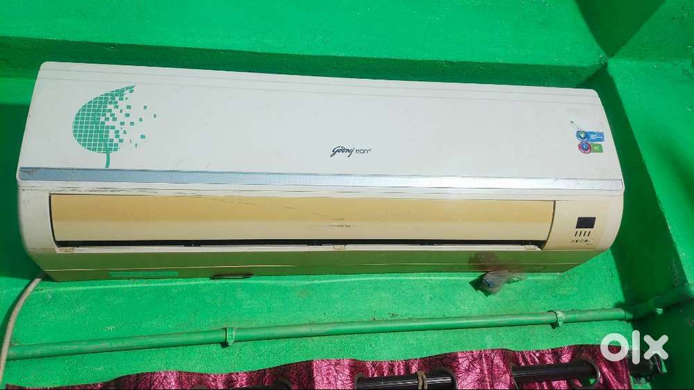 Godrej 1 Ton 5 star AC