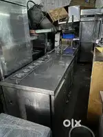 Pizza makeline