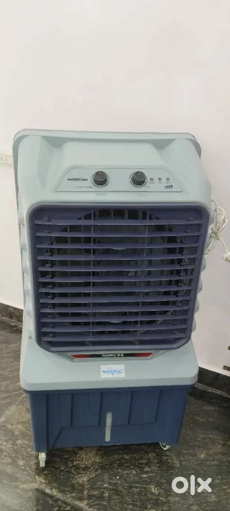 Thar cooler 160 litters