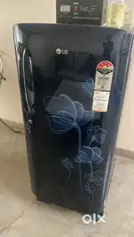 LG FRIDGE 190 litres