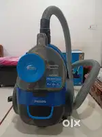 PHILIPS VACUUM CLEANER