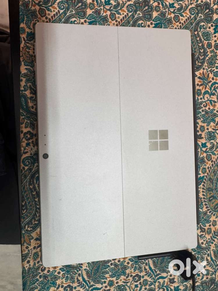Microsoft surface pro 5