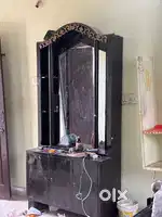 Dressing table wit mirror