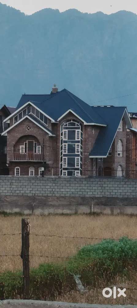 Selling my newly built house on corner plot at zakura