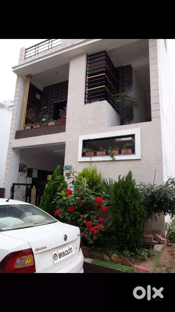 Bungalow for sale in omaxe city phase 1
